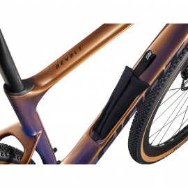 Giant Revolt Advanced Pro 1 - Carbon Gravel Bike 2025
