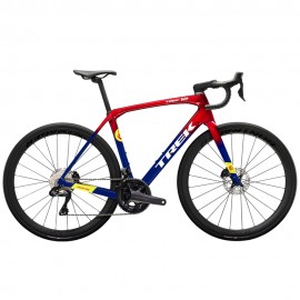 Trek Domane SLR 7 Gen 4 - Road Bike 2025